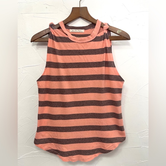 We The Free Knotted Tank Tee - Picture 5 of 7